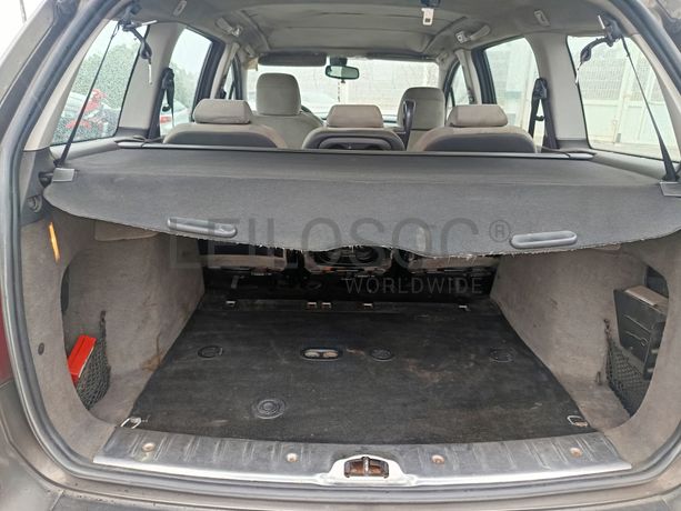 Peugeot 307 · Ano 2004