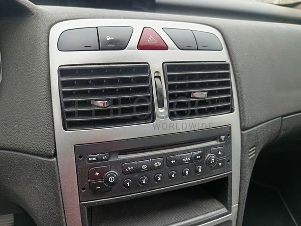 Peugeot 307 · Ano 2004