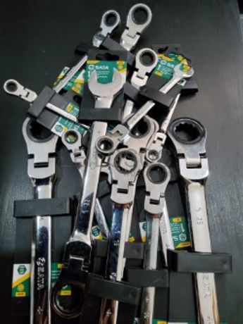 CONJUNTO DE 14 CHAVES BOCA/LUNETA C/ ROQUETE DE CABEÇA FLEXÍVEL