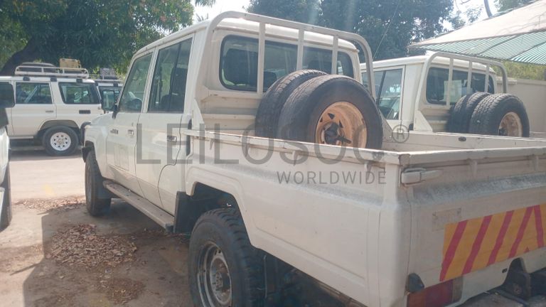 Toyota Land Cruiser LC79HZ