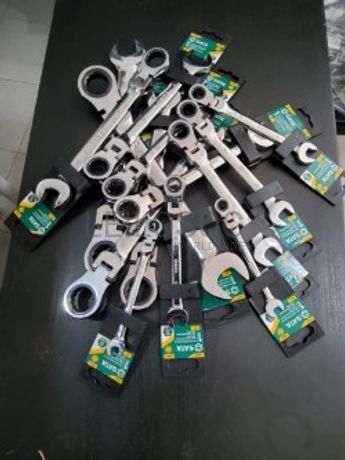 CONJUNTO DE 12 CHAVES BOCA/LUNETA C/ ROQUETE DE CABEÇA FLEXÍVEL