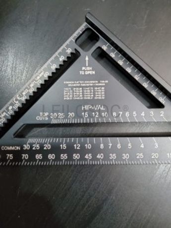 FERRAMENTA (ESQUADRO) DE LAYOUT EXTENSÍVEL