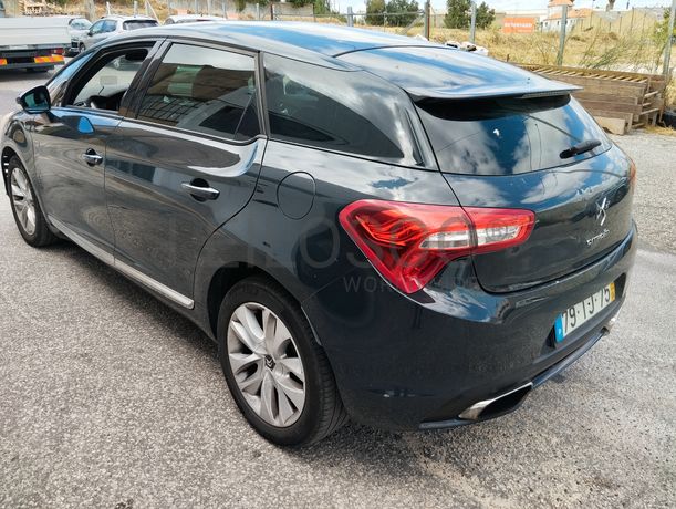 Citroën DS5 2.0 HDi Hybrid4 Allroad · Ano 2013