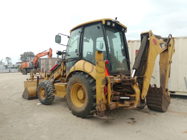 Retroescavadora Caterpillar 428E