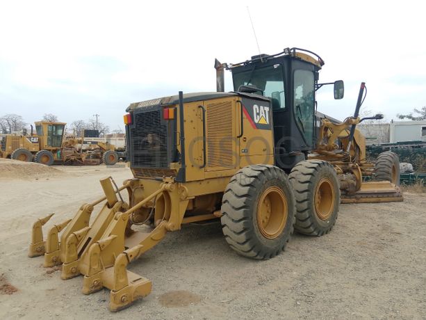 Motoniveladora Caterpillar 140M