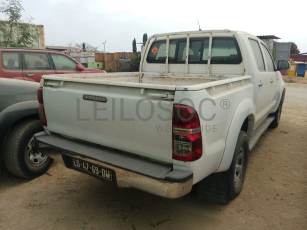 Toyota Hilux 4x4 CD