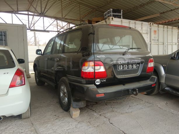 Toyota Land Cruiser VX