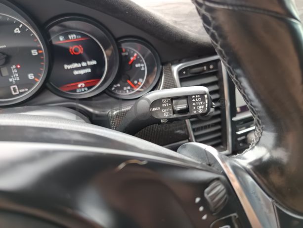 Porsche Panamera · Diesel · Ano 2011