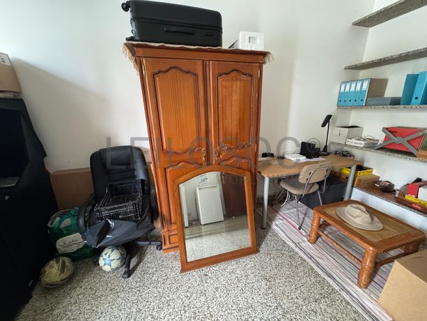 Mobiliário e Equipamentos