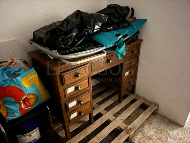 Mobiliário e Equipamentos