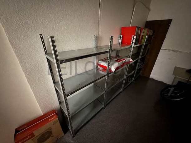 Mobiliário e Equipamentos