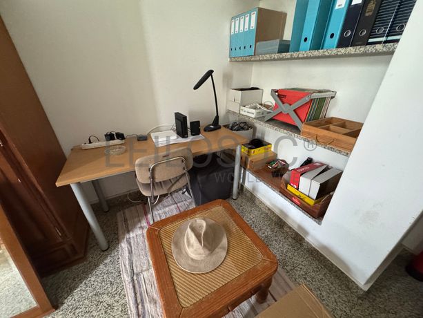 Mobiliário e Equipamentos