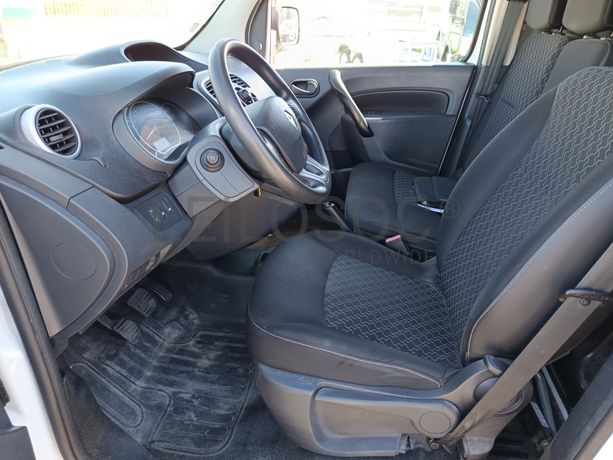 Renault Kangoo · Ano 2015