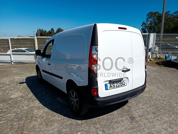 Renault Kangoo · Ano 2015