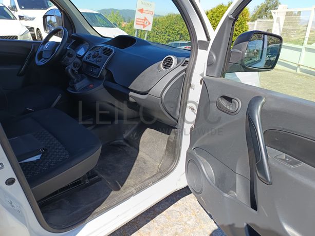 Renault Kangoo · Ano 2015