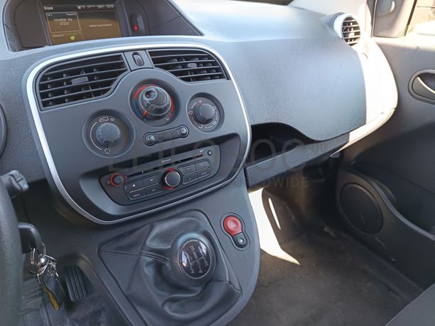 Renault Kangoo · Ano 2015