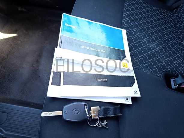 Renault Kangoo · Ano 2015