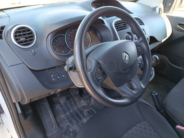 Renault Kangoo · Ano 2015