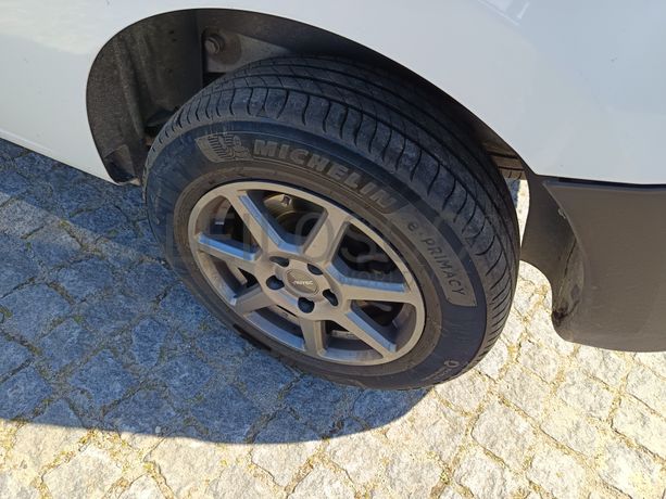 Renault Kangoo · Ano 2015