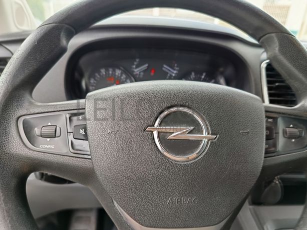 Opel Vivaro · Ano 2019