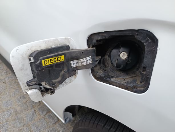 Opel Vivaro · Ano 2019