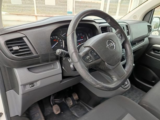 Opel Vivaro · Ano 2019