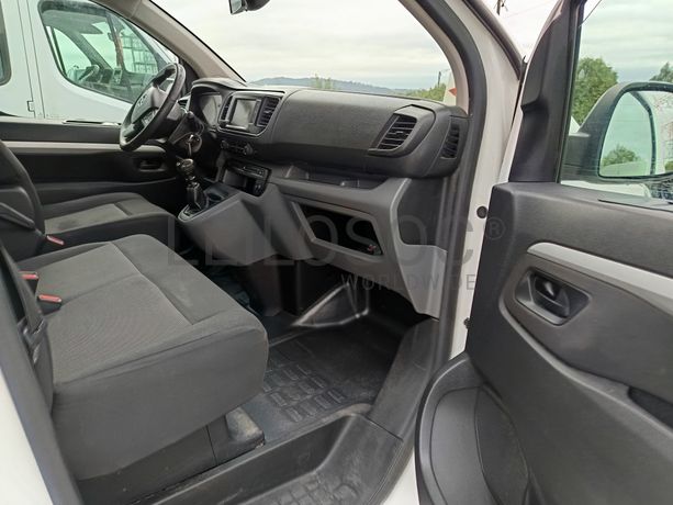 Opel Vivaro · Ano 2019