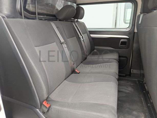 Opel Vivaro · Ano 2019