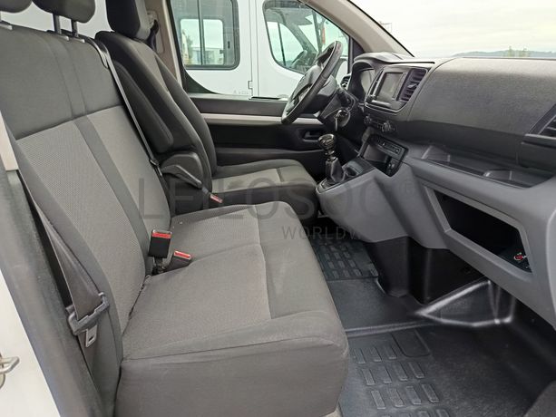 Opel Vivaro · Ano 2019