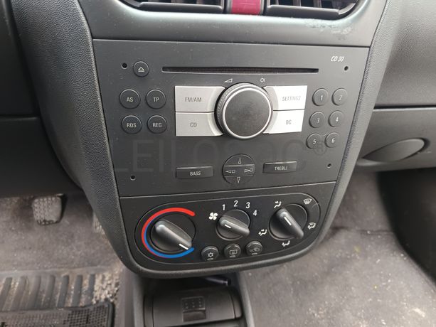 Opel Combo C Tour 1.3 CDTI · Ano 2008