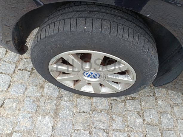 Volkswagen Touran · 7 Lugares · Ano 2007