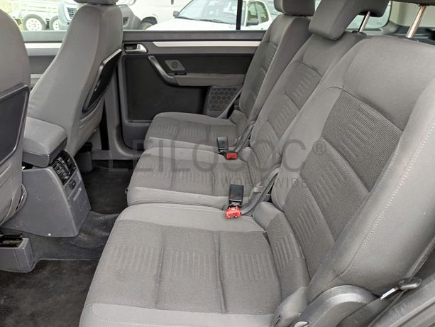 Volkswagen Touran · 7 Lugares · Ano 2007