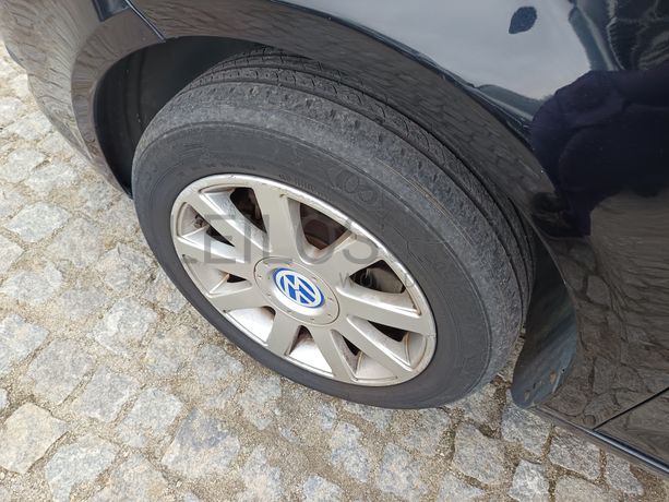 Volkswagen Touran · 7 Lugares · Ano 2007