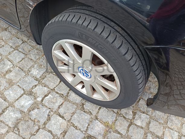 Volkswagen Touran · 7 Lugares · Ano 2007