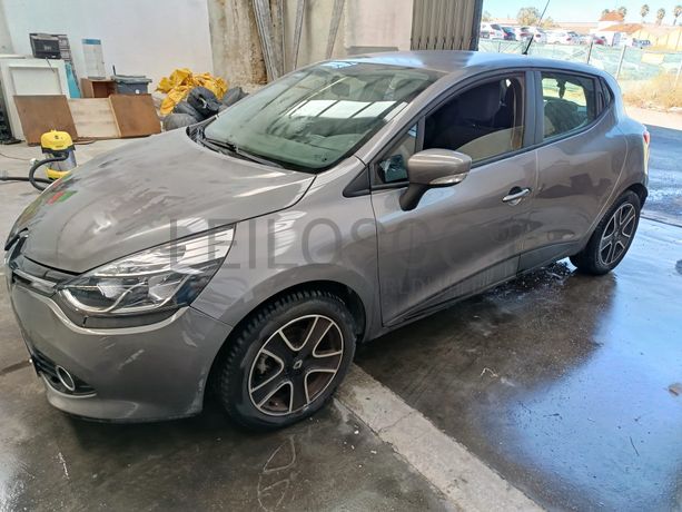 Renault Clio · Ano 2015