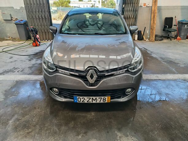 Renault Clio · Ano 2015
