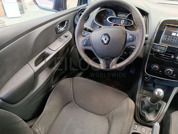 Renault Clio · Ano 2015
