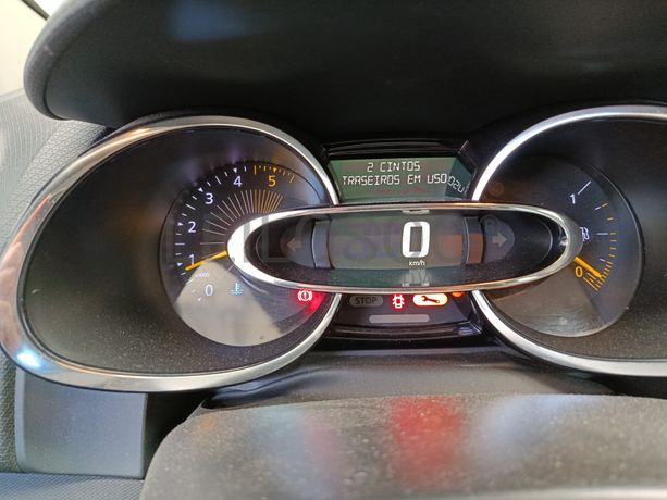Renault Clio · Ano 2015