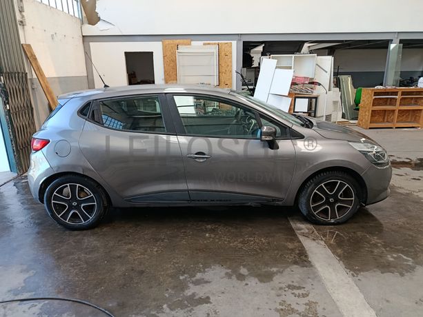Renault Clio · Ano 2015