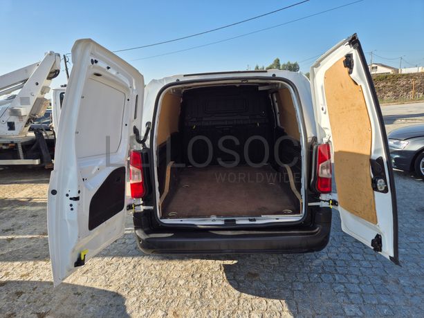 Peugeot Partner 1.5 Blue HDI XL · Ano 2020