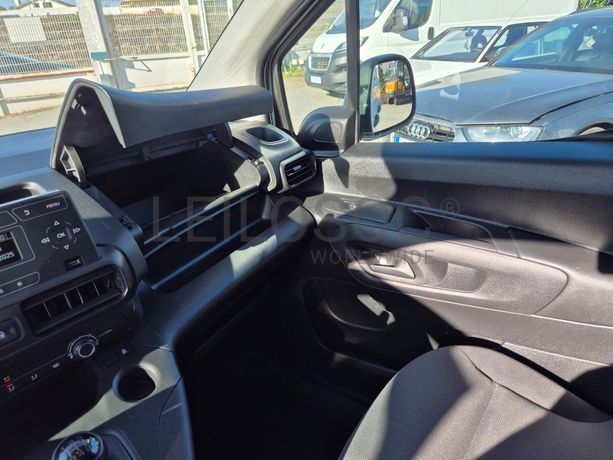 Peugeot Partner 1.5 Blue HDI XL · Ano 2020