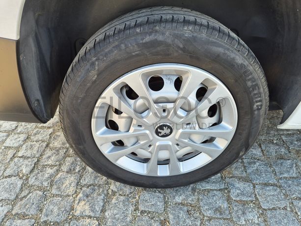 Peugeot Partner 1.5 Blue HDI XL · Ano 2020