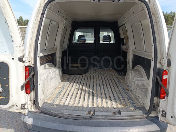 Volkswagen Caddy · Ano 2016