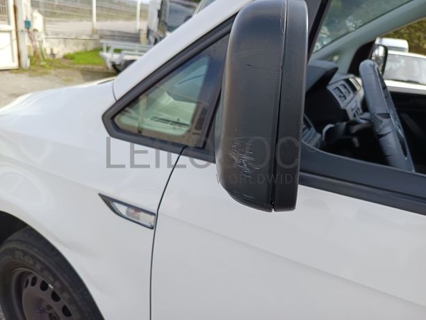 Volkswagen Caddy · Ano 2016