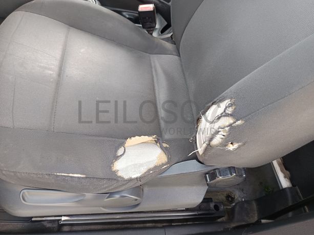 Volkswagen Caddy · Ano 2016