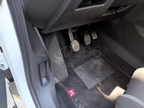 Peugeot 3008 · Ano 2019