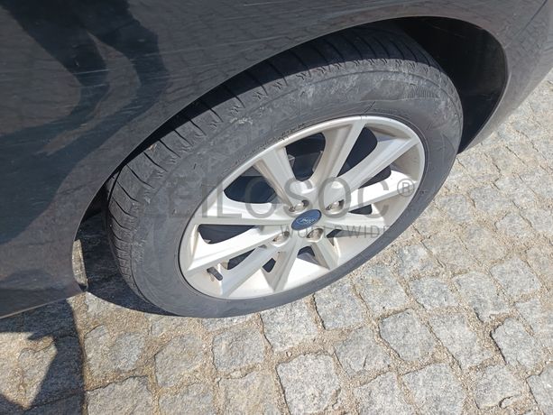 Ford Fiesta · Ano 2018