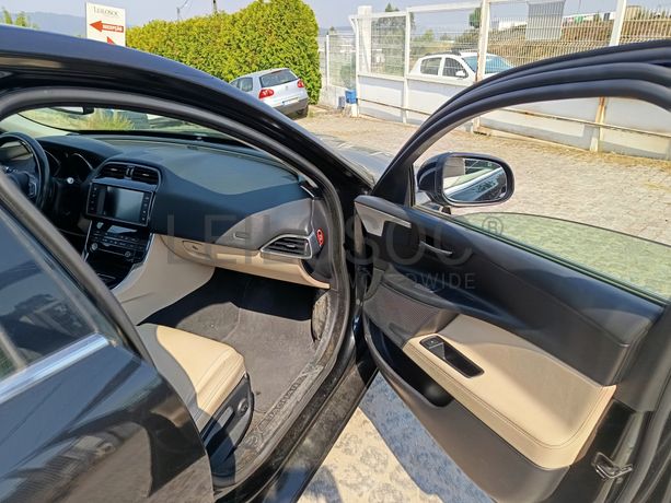 Jaguar XE · Ano 2016