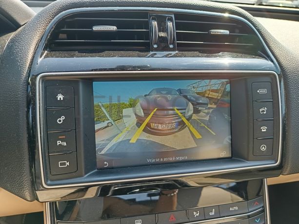 Jaguar XE · Ano 2016