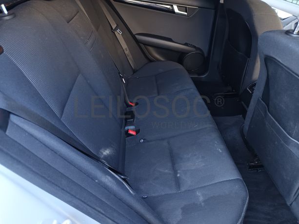 Mercedes-Benz C200 · Ano 2011